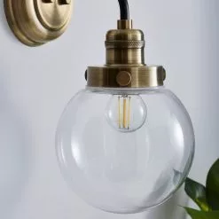 Dunelm Broden Bathroom Wall Light Ant Brass -DUNEL House Shop 1000182577 alt02