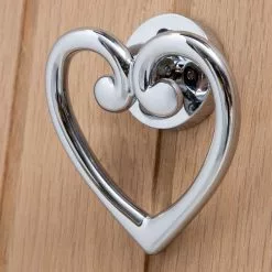 Dunelm Heart Door Knocker -DUNEL House Shop 1000182828 alt01