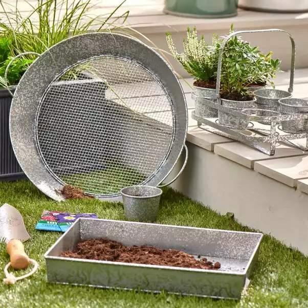 Dunelm Garden Sieve 5 Dunelm Garden Sieve - Image 3